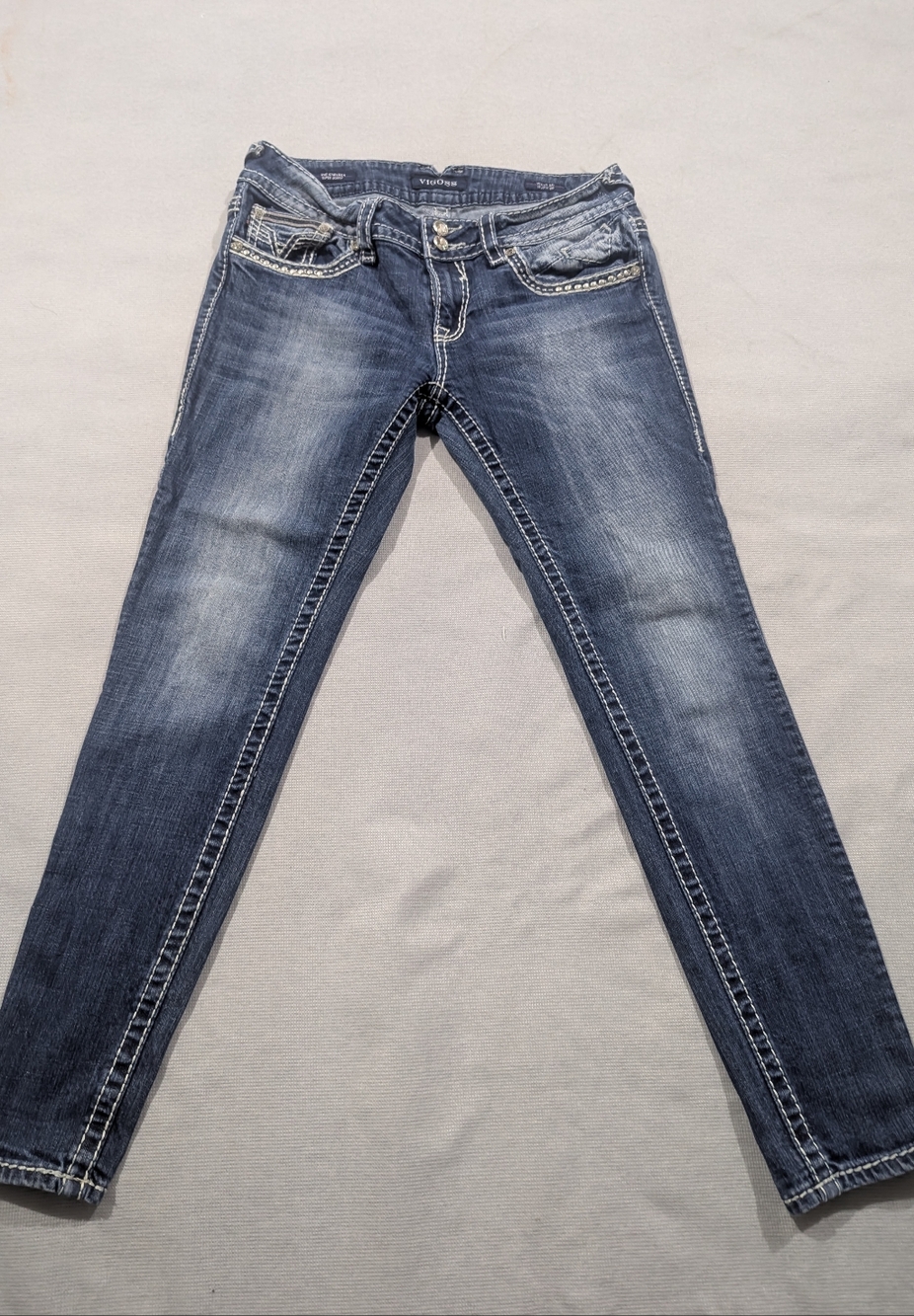 Vigoss Women's Skinny Jeans in Medium Blue Wash